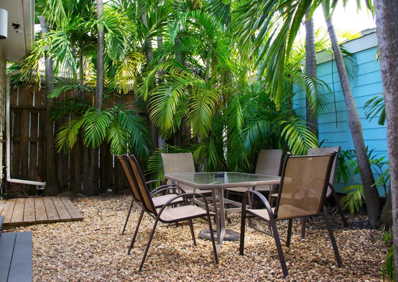 Duval House Bed and Breakfast Key West Buitenkant foto